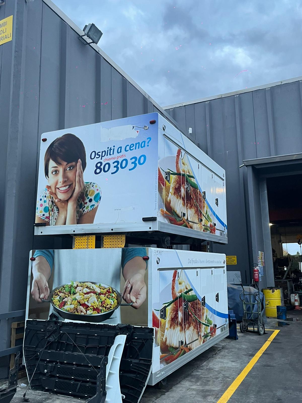 صناديق تجميد مستعملة coldcar الايطالية ad photo