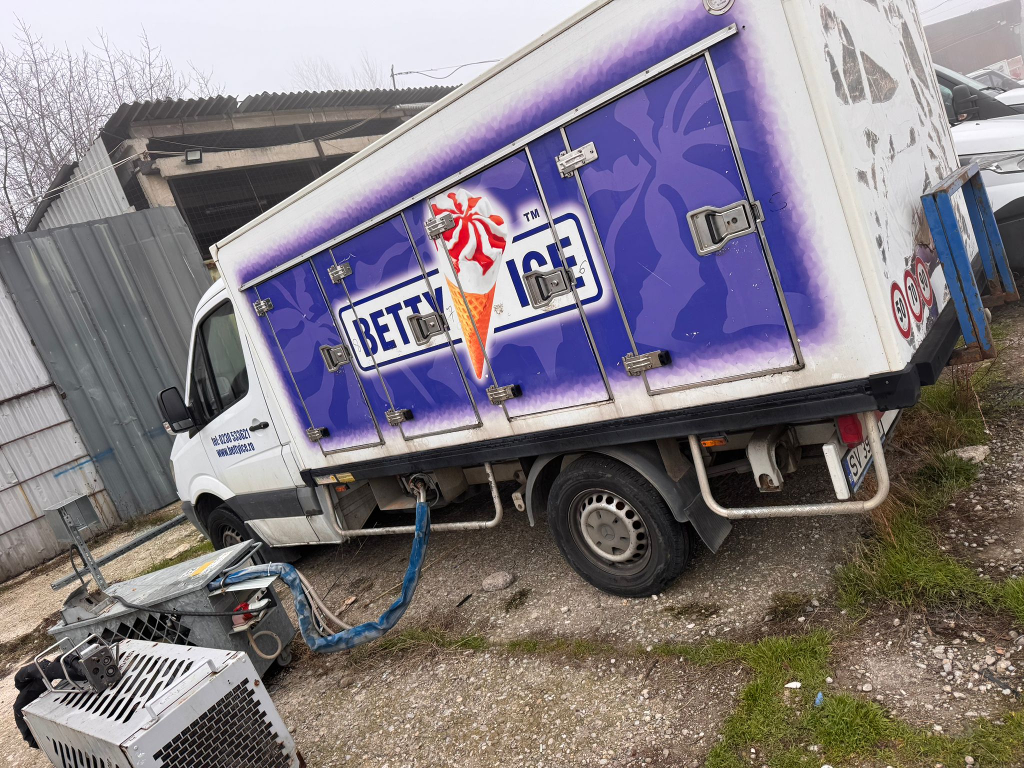 صناديق تجميد للايس كريم مستعملة – منشأ إيطالي – أسعار ممتازة ad photo